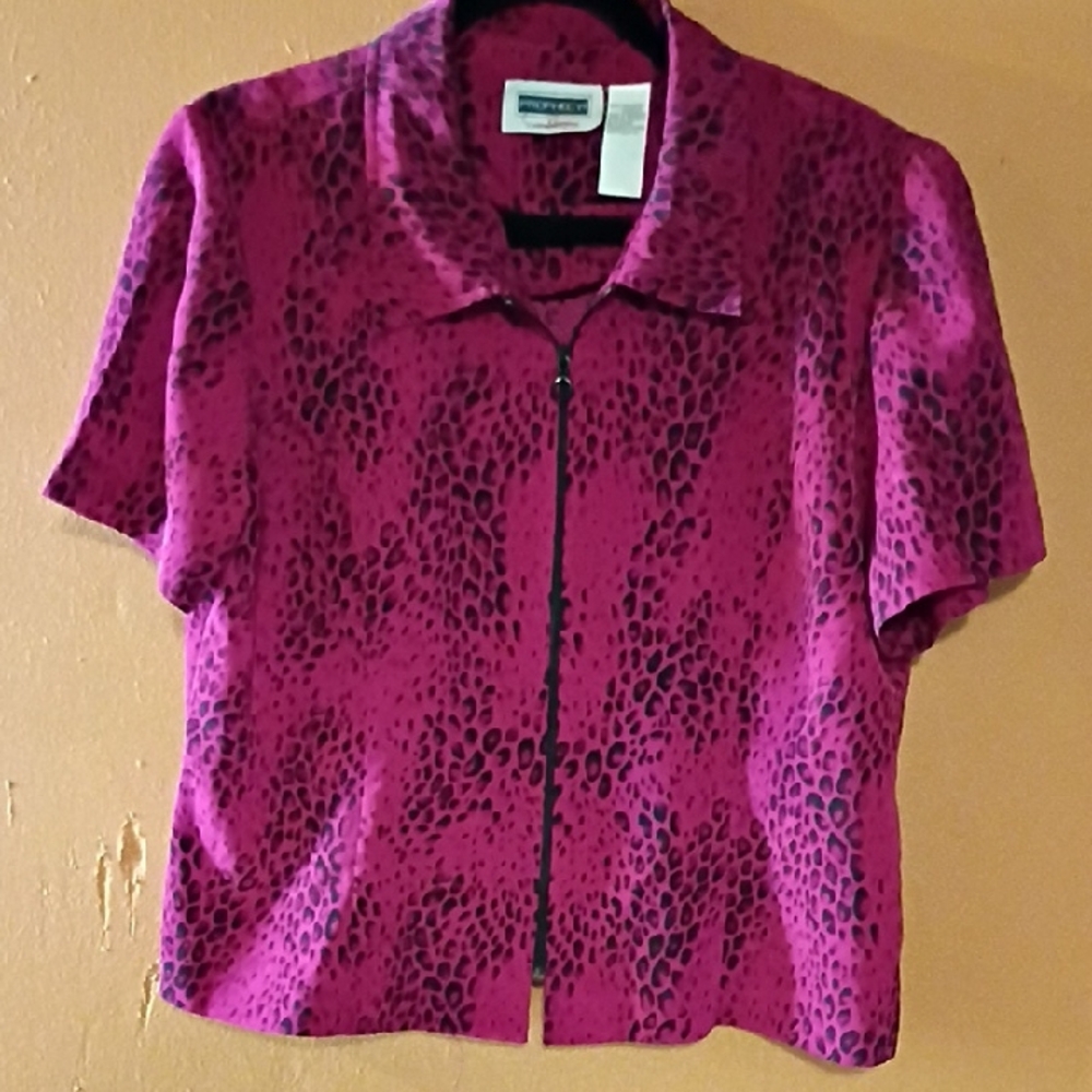Leopard Print Short Sleeve Blouse